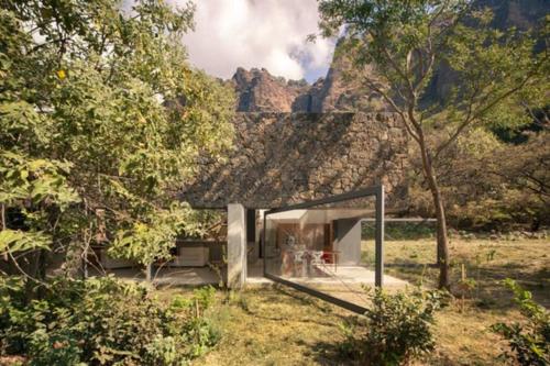 aolithicolithicolithicolithicolithicolithicolithicolithicolithicolithicolithicolithicolithicolithic house at Casa Meztitla in Tepoztlán