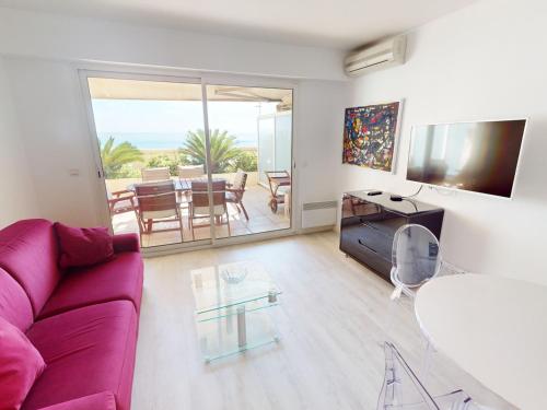 3 pièces climatisé avec terrasse, garage et WiFi à Menton