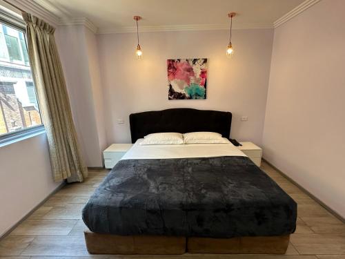 Postel nebo postele na pokoji v ubytování Sydney RiseOn Hotel
