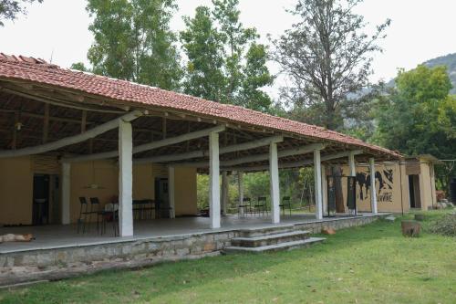Το κτήριο όπου στεγάζεται  ο ξενώνας
