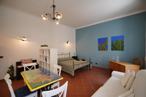 A seating area at Casa Fabio
