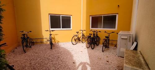 カップ・ダグドにあるCap Soleil T3 proche plageの部屋に駐輪する自転車
