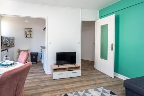 Photo de la galerie de l'établissement LE SAINT CLEMENT B AVEC SALLE DE SPORT, à Rouen