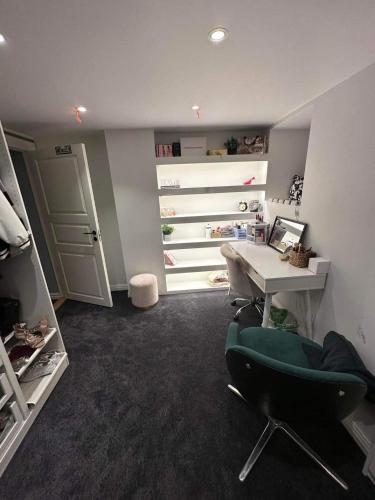 Dapur atau dapur kecil di BraMy Apartments The LUX View