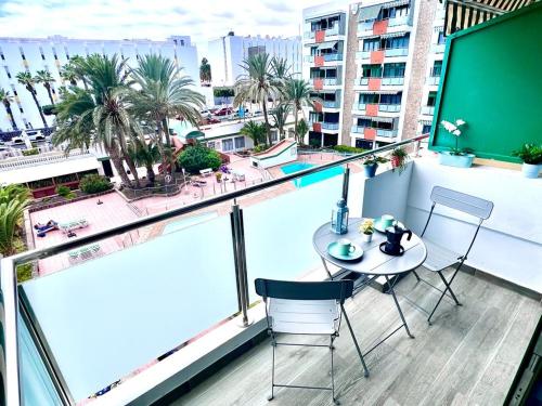 Year-round Sun - Pool-view Balcony