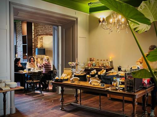 ห้องอาหารหรือที่รับประทานอาหารของ Loods Hotel Vlieland