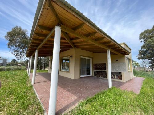 Bangunan di mana terletaknya rumah percutian