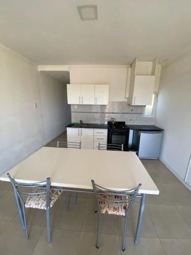 Fotografie z fotogalerie ubytování Departamento céntrico con cochera, tarifa en USD v destinaci Gualeguaychú