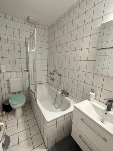 Ένα μπάνιο στο Ferienwohnung BX