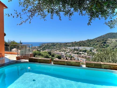 Détente Côte d'azur, piscine et spa privatifs