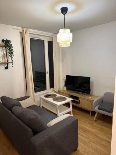 Joli studio- quartier Montmartre