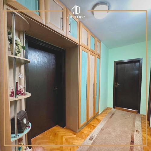 Fotografie z fotogalerie ubytování ALL IN ONE APARTMENT GJAKOVA - Self Check In v destinaci Gjakove