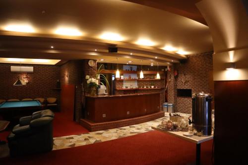 El lounge o bar de Villa Gemini