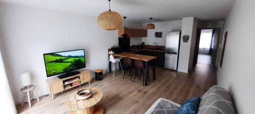 Appartement rénové totalement - Vue sur jardin - 52 m²