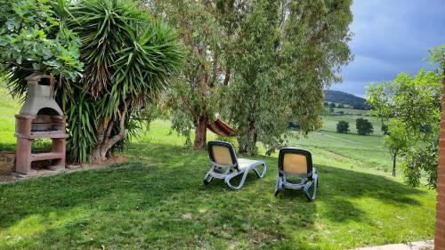 Taman di luar Agriturismo Cupido