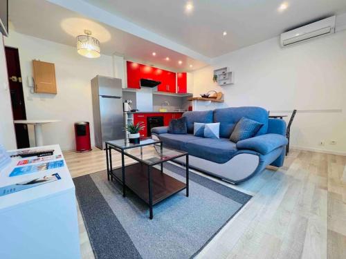 Le Red Light : Apt 4 Prs, Clim, 300m des plages