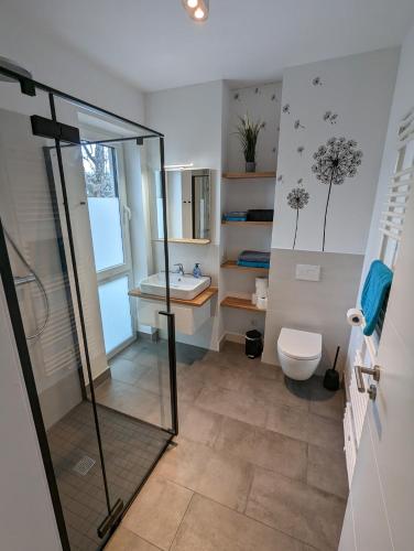 Ένα μπάνιο στο apartments-like-home-199 Mahlow