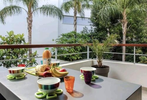 Le White Pearl : Apt 4 Prs, Parking, Clim