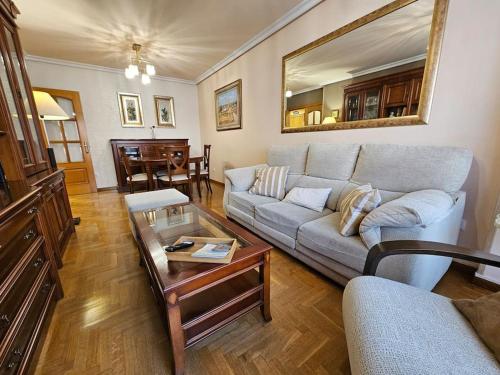 1A109 Apartamento en Gijón by R2R Consulting