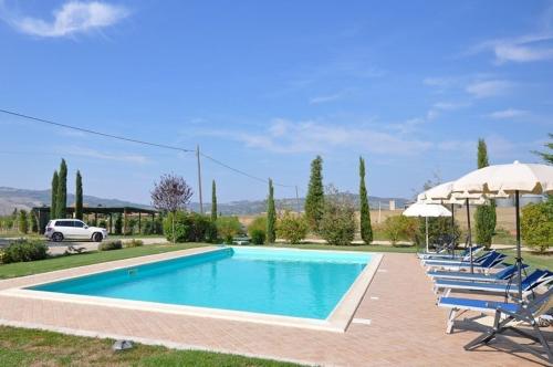 Bazén v ubytování Villa Cassia by PosarelliVillas nebo v jeho okolí