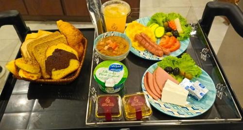 Mâncare la sau în apropiere de acest hotel