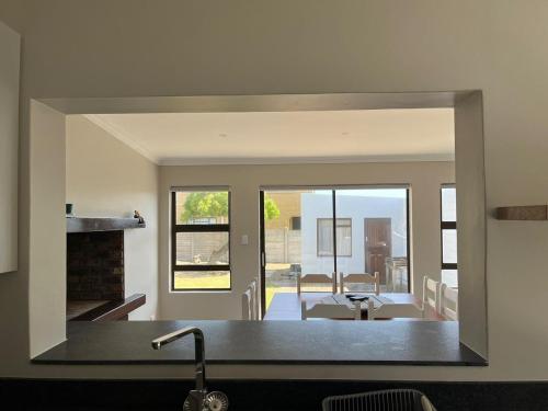 Galería fotográfica de Dutchie - 4 Vygie Avenue en Struisbaai