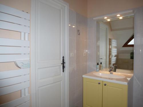 A bathroom at Le Logis de la Chouette