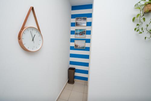 Foto sihtkohas Pointe-Noire asuva majutusasutuse Duplex avec vue exceptionnelle sur la mer galeriist