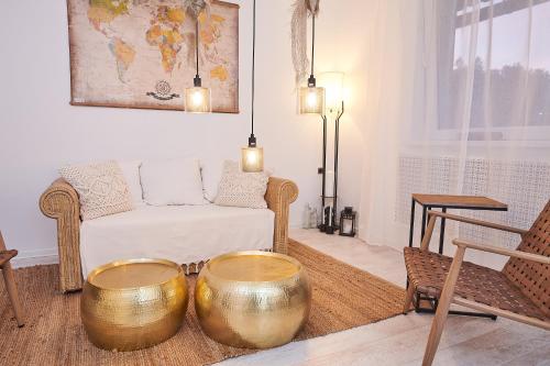 Gallery image of Casa NaBu Bohémian lakeside terraced apartment. in Krumpendorf am Wörthersee