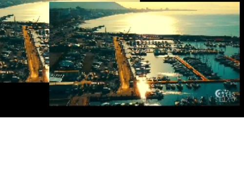 - une vue sur un port avec des bateaux dans l'eau dans l'établissement Suites Cielo Stellato on Concordia Sea, à Salerne