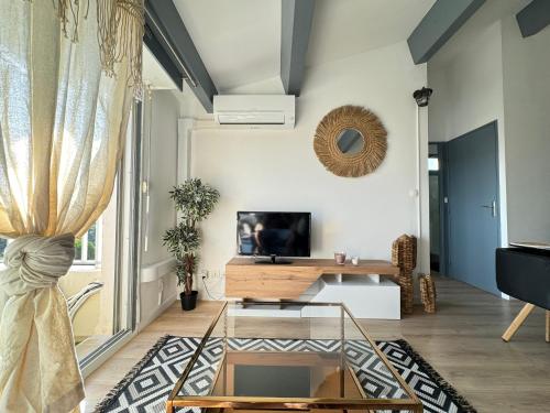Appartement de charme aperçu mer