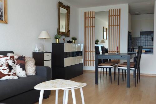 Zona d'estar a Charmant logement vue dégagée Jeanne d'Arc