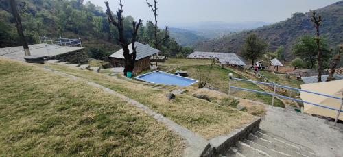 ダラムシャーラーにあるBeaumont Resort Dharamshala Himachalのギャラリーの写真