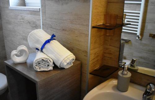 Bilik mandi di Art Village Residence