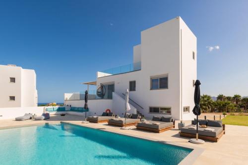 Tholaria Villa