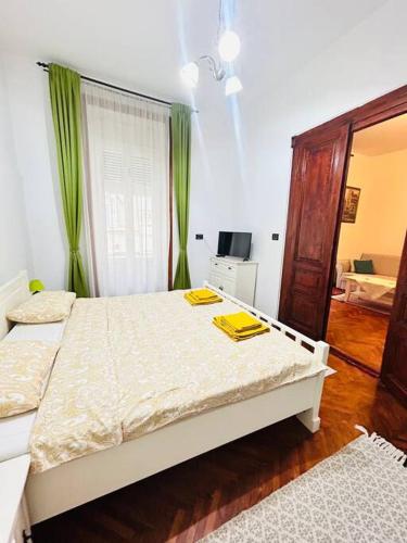 Ένα ή περισσότερα κρεβάτια σε δωμάτιο στο Hidden gem in the old town