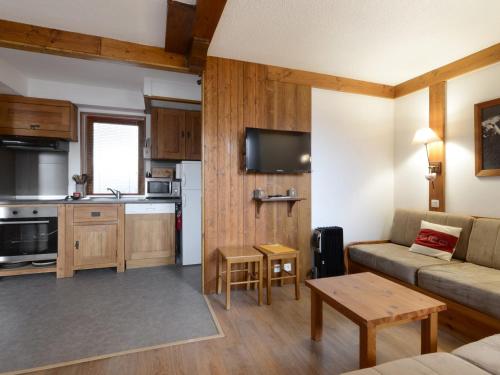 Appartement rénové proche station avec balcons et vue, 3 ch, 10 pers