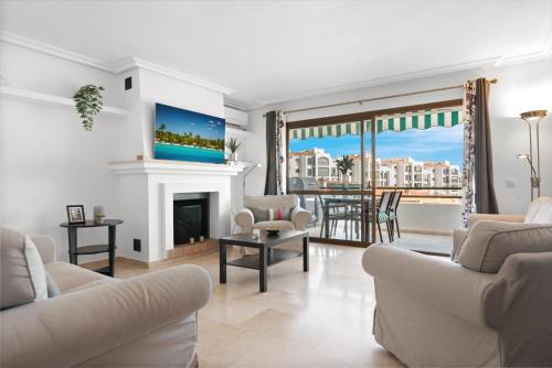 Lovely penthouse by Costarentals - Ref M15