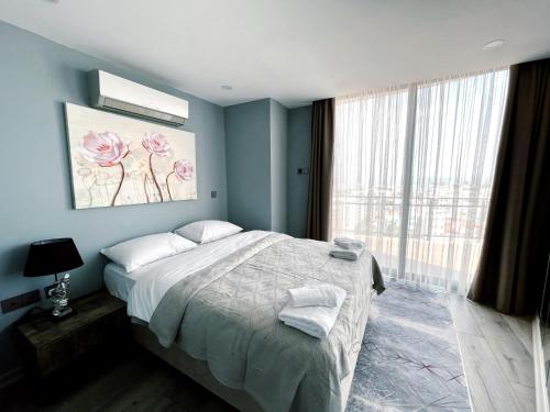 Postel nebo postele na pokoji v ubytování Gorgeous Residence in a Luxury Complex in Kyrenia