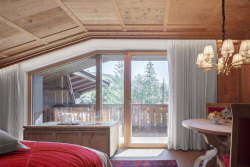 Posteľ alebo postele v izbe v ubytovaní Hotel La Perla: The Leading Hotels of the World