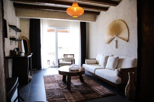 Χώρος καθιστικού στο MAVİ AT HOTEL Blue Horse