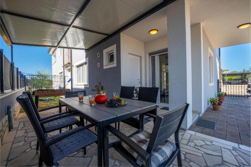 En balkon eller terrasse på Holiday house Gracijela