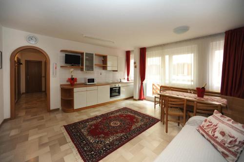 Gallery image of Appartamento Dolomiti in Predazzo