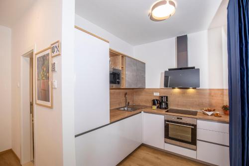 Dapur atau dapur kecil di Villa Beller New