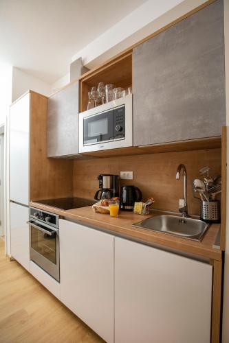 Dapur atau dapur kecil di Villa Beller New