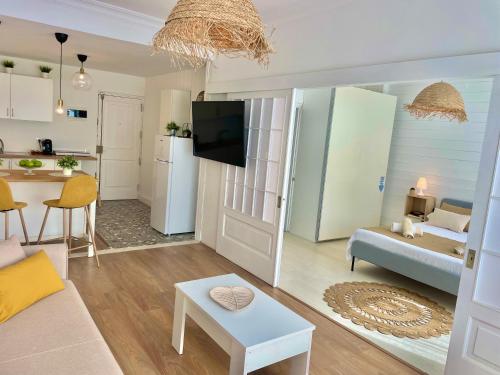Las Brisas 2 by SunHousesCanarias