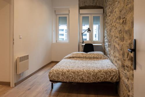 1 Appartement OU Chambres privées en centre ville Choisissez UNE option