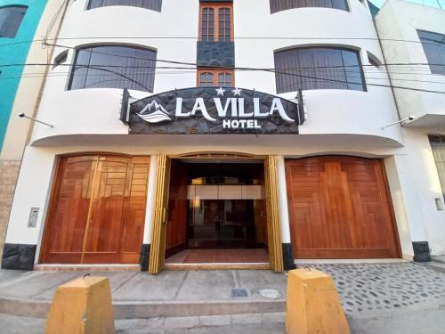 a view of the front of la villa hotel at Hotel La Villa in Arequipa