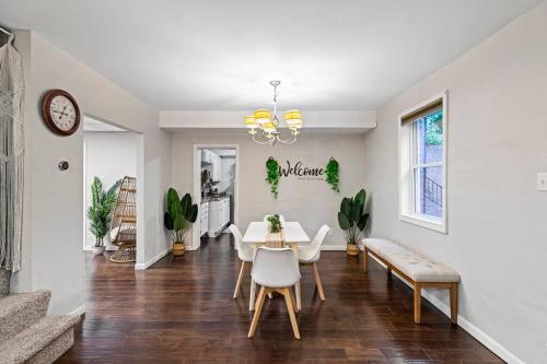 a dining room with a table and chairs at Cozy Buckhead Suite - great area, free easy parking, near shops and restaurants in Atlanta