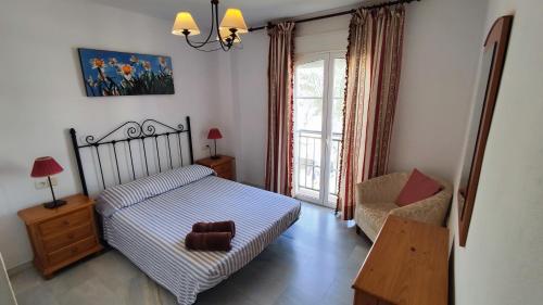 3Bdr 2 Bath Apt with parking in the best location photo 6
